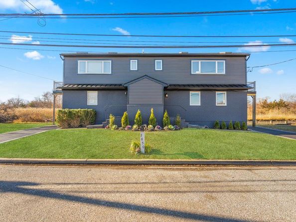 2850 Shore Road, Seaford NY 11783