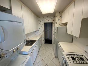 27110 Grand Central Parkway 11A, Floral Park NY 11005