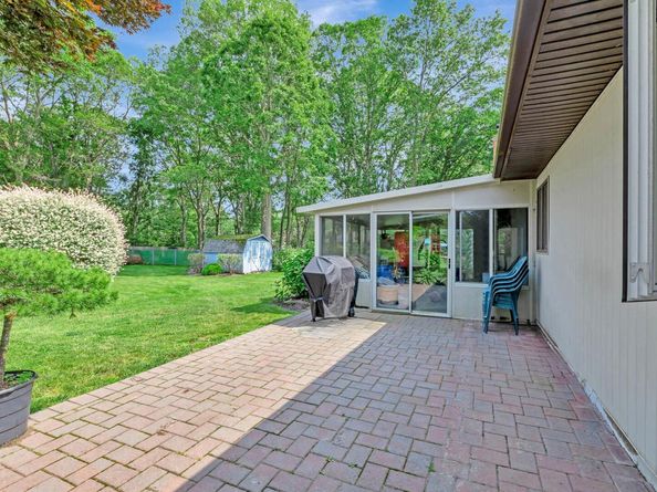 380 Wellwood Drive, Shirley NY 11967