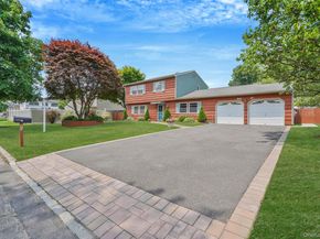 86 Rustic Avenue, Medford NY 11763