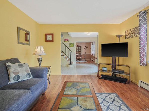 86 Rustic Avenue, Medford NY 11763