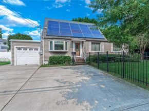 72 Harris Avenue, Hewlett NY 11557