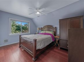 72 Harris Avenue, Hewlett NY 11557