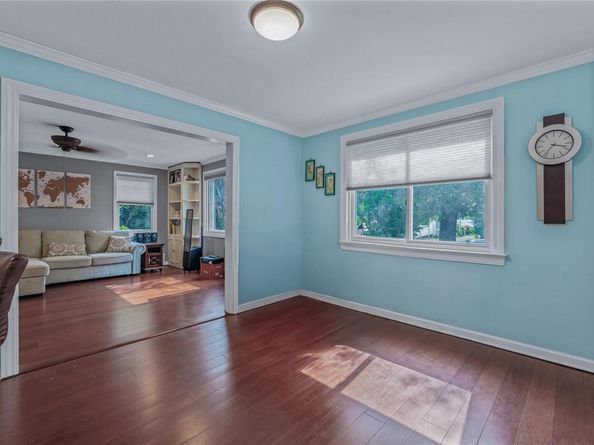 72 Harris Avenue, Hewlett NY 11557