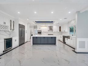 16 Violet Avenue, Hicksville NY 11801