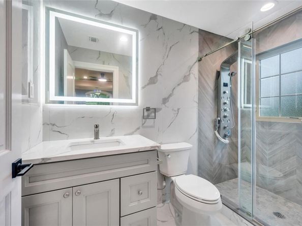 16 Violet Avenue, Hicksville NY 11801