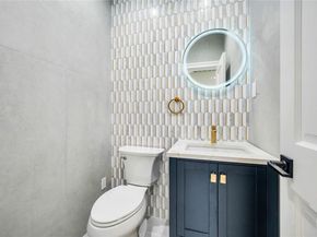 16 Violet Avenue, Hicksville NY 11801