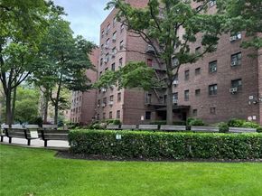 87-56 Francis Lewis Blvd B31, Queens Village NY 11427