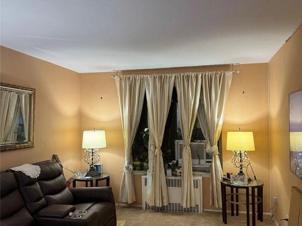 87-56 Francis Lewis Blvd B31, Queens Village NY 11427