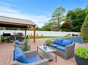 1 Bennett Avenue, Huntington NY 11746