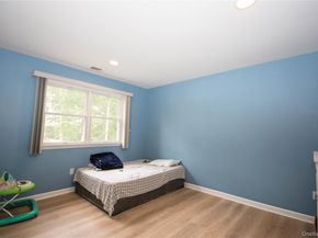 132 N Woods Road, Baiting Hollow NY 11933