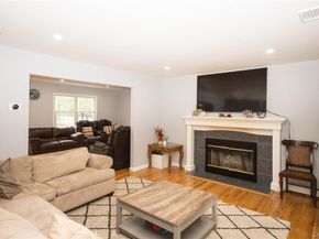 132 N Woods Road, Baiting Hollow NY 11933