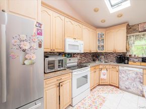 219 Kensington Avenue, Bayport NY 11705