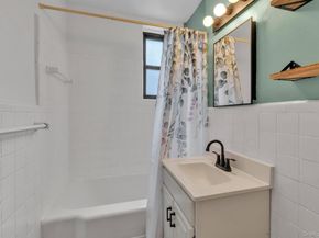 83-35 139 Street 5 S, Briarwood NY 11435