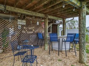 981 S 4th Street, Lindenhurst NY 11757