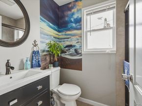 981 S 4th Street, Lindenhurst NY 11757