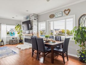 981 S 4th Street, Lindenhurst NY 11757