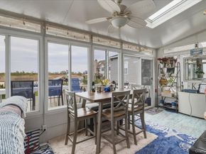 981 S 4th Street, Lindenhurst NY 11757