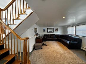 101 Buena Vista Boulevard, Lindenhurst NY 11757
