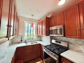 48-40 39th Street, Long Island City NY 11104