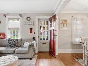 544 Lombardy Boulevard, Brightwaters NY 11718
