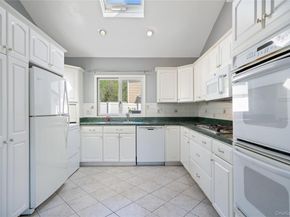 14 Greenway Circle N, Syosset NY 11791