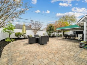 35 Martin, Westbury NY 11590