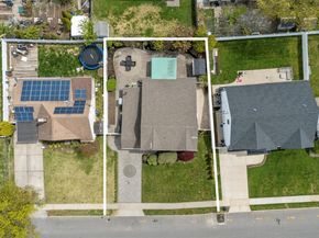 35 Martin, Westbury NY 11590