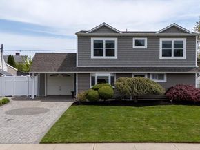 35 Martin, Westbury NY 11590