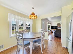 7 Applewood Road, Saint James NY 11780