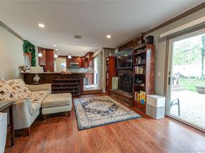17 Lodge Lane, Miller Place NY 11764