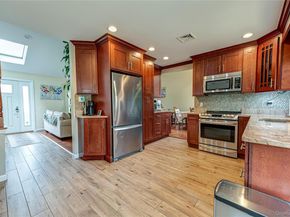 17 Lodge Lane, Miller Place NY 11764