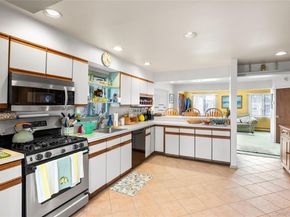 165 Gordon Place, Freeport NY 11520