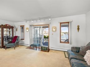 165 Gordon Place, Freeport NY 11520