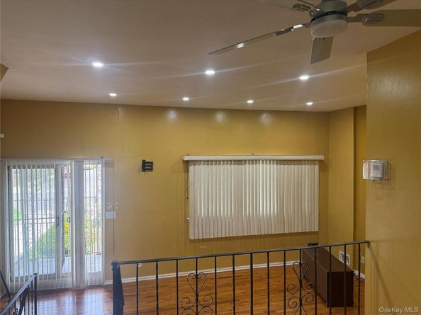 16822 144th Road, Jamaica NY 11434