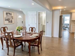11 Manor Lane, Stony Brook NY 11790