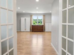 11 Manor Lane, Stony Brook NY 11790