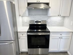11 Manor Lane, Stony Brook NY 11790