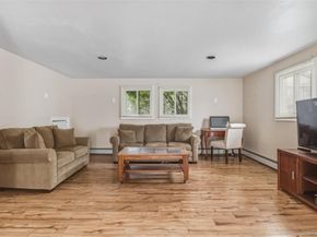 68 Madison Avenue, Island Park NY 11558
