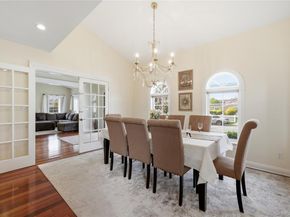 59 Park Lane, Massapequa NY 11758