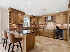 59 Park Lane, Massapequa NY 11758