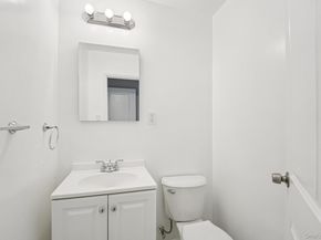 98 Dehaven Drive 4C, Yonkers NY 10703