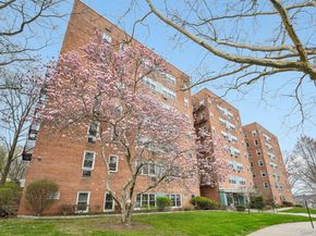 98 Dehaven Drive 4C, Yonkers NY 10703