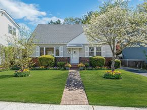 28 Miller Street 2, Glen Cove NY 11542