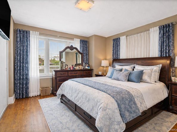 5911 Fresh Pond Road, Maspeth NY 11378