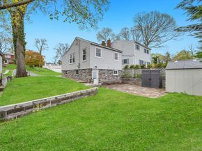 25 Cedar Road, Wading River NY 11792