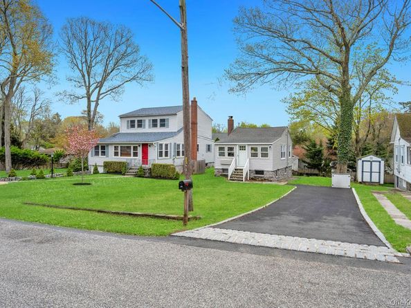 25 Cedar Road, Wading River NY 11792