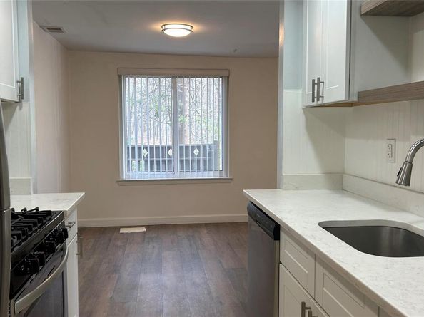 103 Birchwood Road 103, Medford NY 11763
