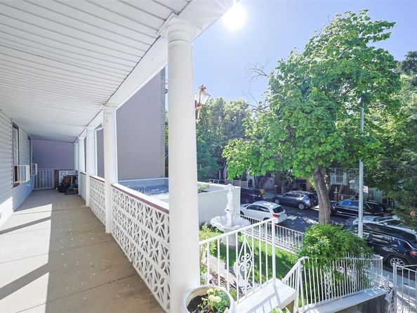 32-25 30th Street, Astoria NY 11106
