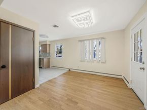 45 Roslyn Road, Roslyn Heights NY 11577